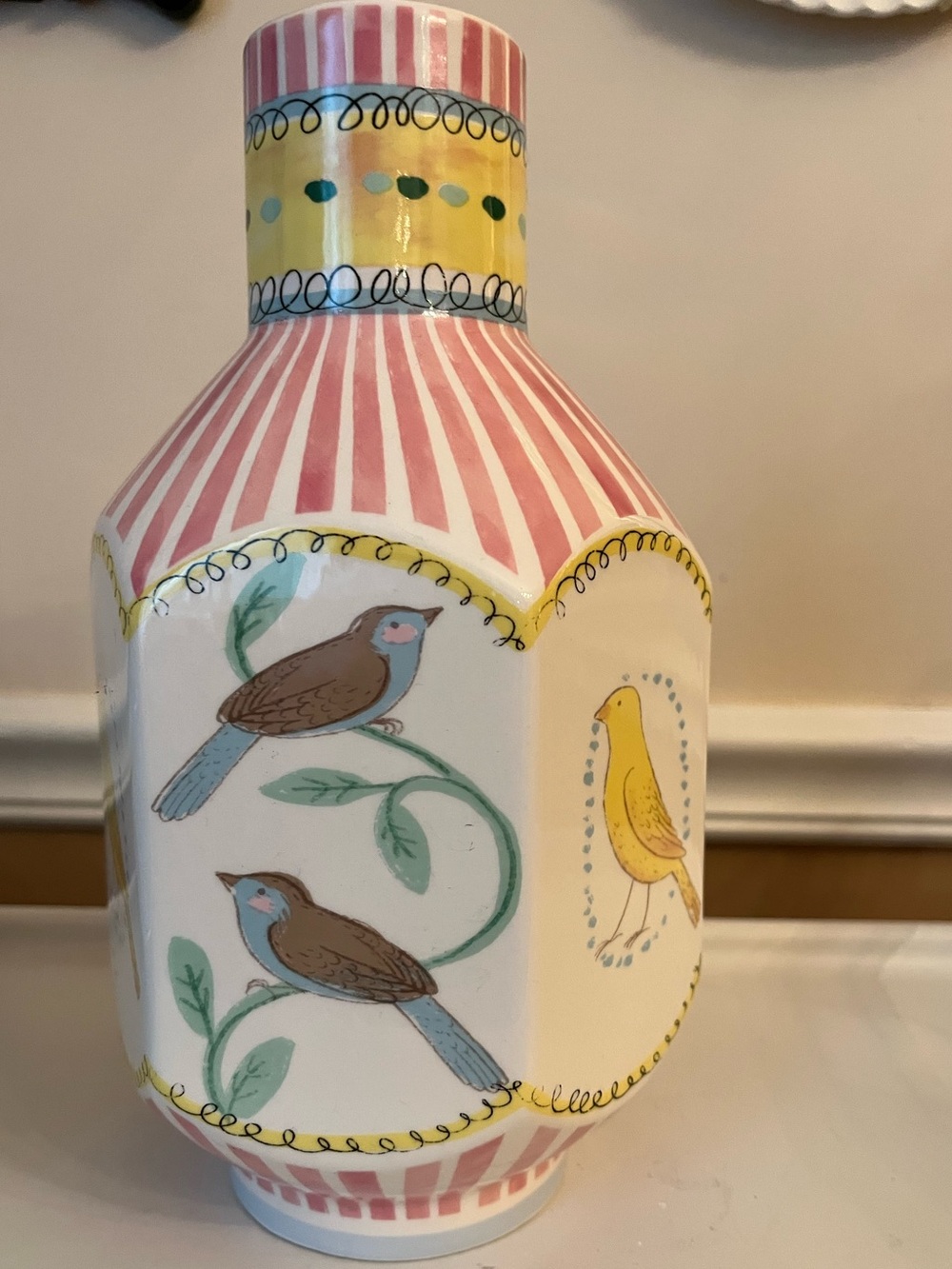 Hand-Painted Bird Motif Decorative Ceramic Vase - Pink & Yellow - Picture 1 of 6
